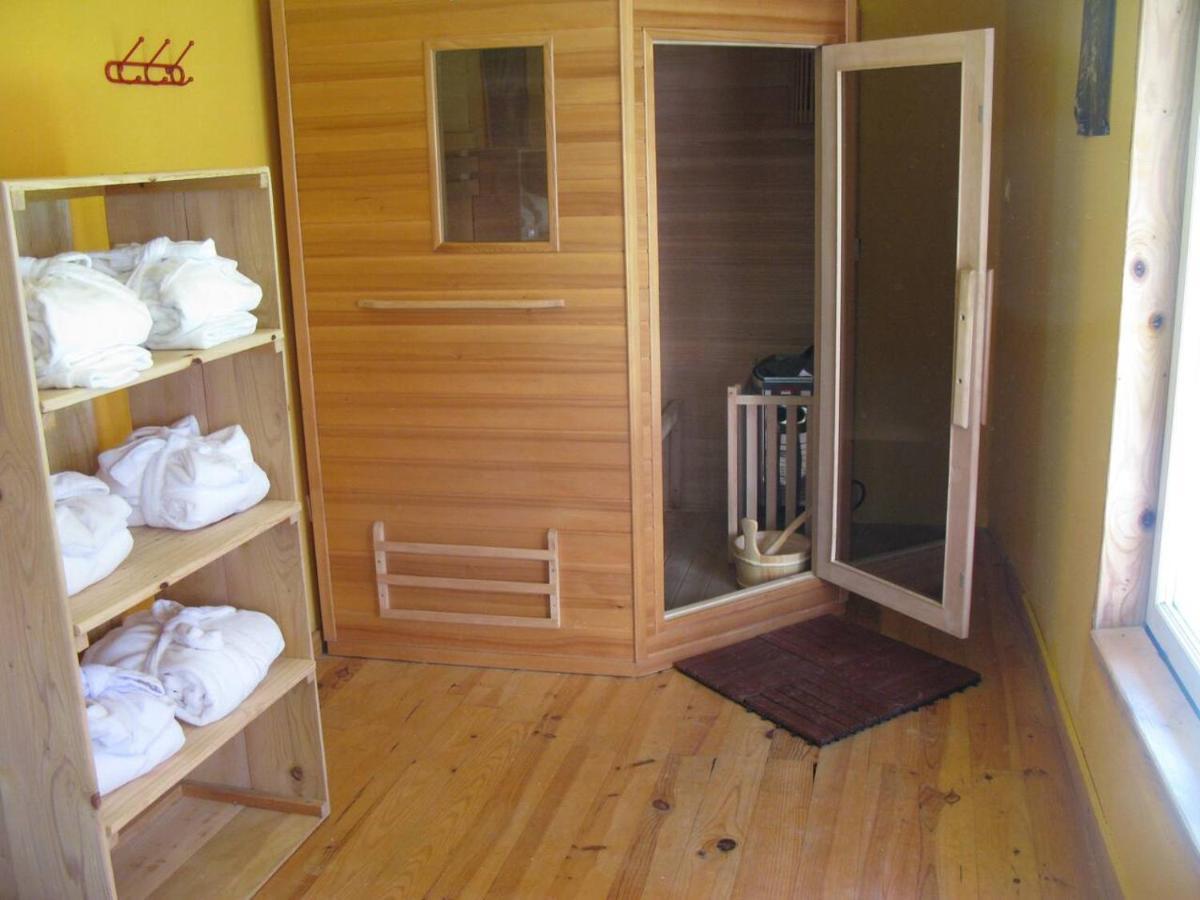 La Maison Des 4 M ลาเวอลาเนต์ ภายนอก รูปภาพ