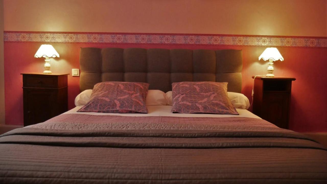 La Maison Des 4 M ลาเวอลาเนต์ ภายนอก รูปภาพ